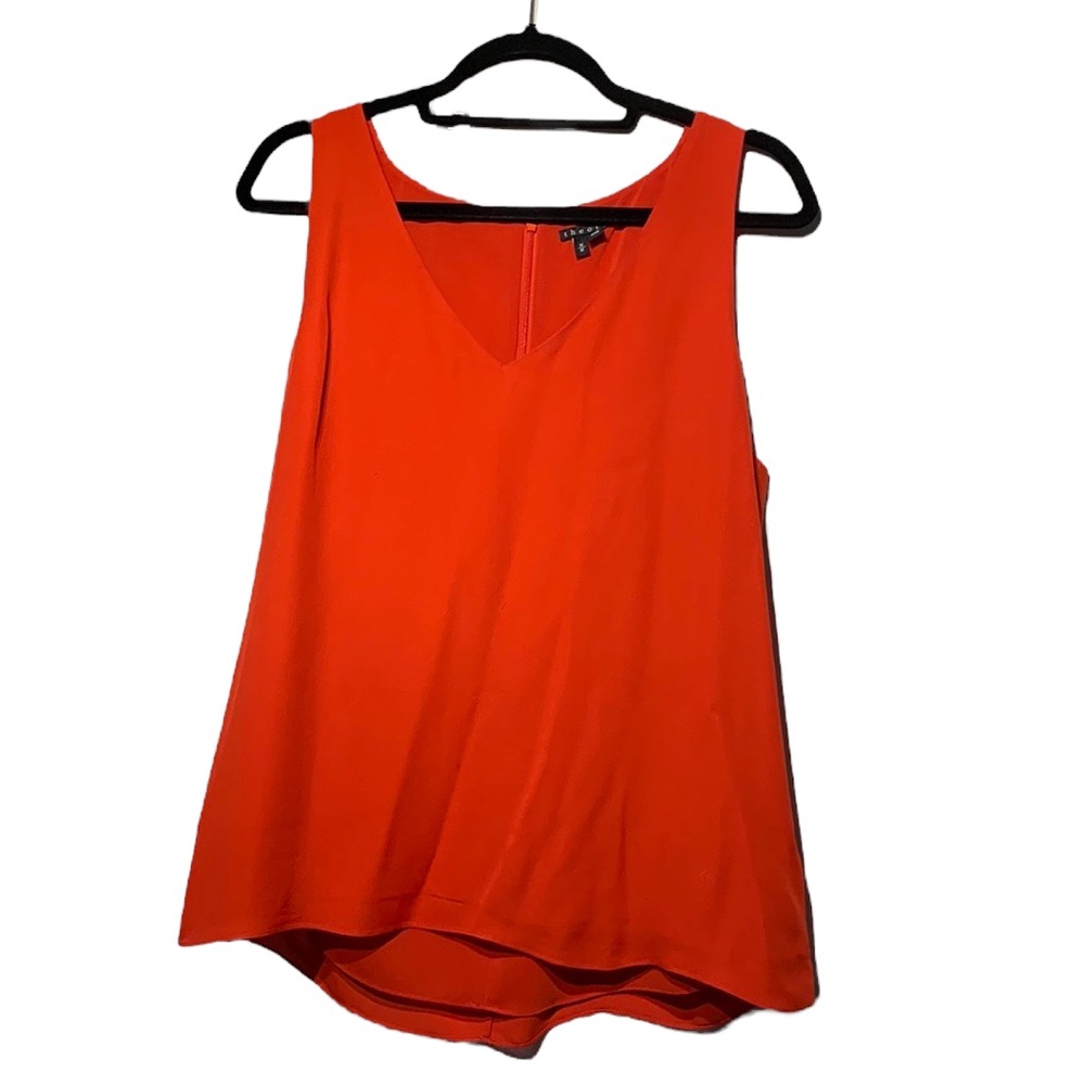 🌟Host Pick🌟Theory lined silk shirt in red